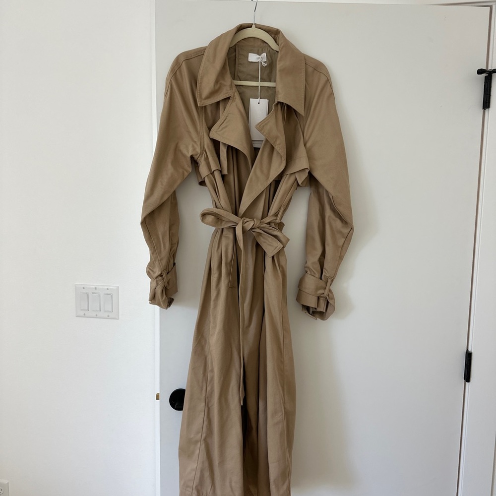 The Maxwell trench coat by Boyish